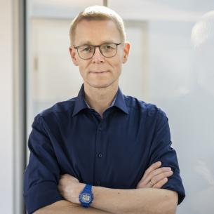 Dr. Tobias Ernst